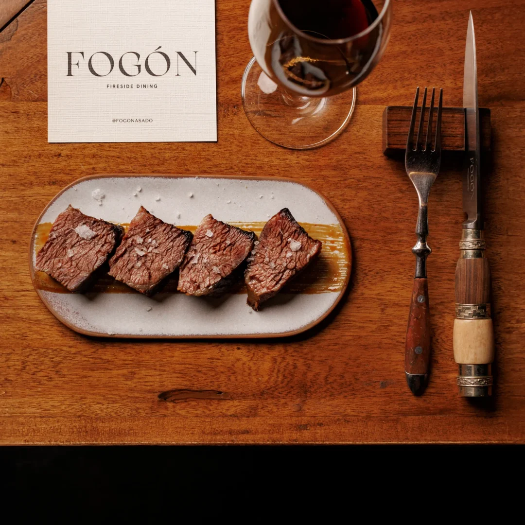 Churrasco en parchment paper and wine
